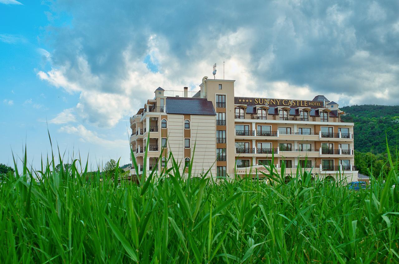 Sunny Castle Hotel 克兰内沃 外观 照片