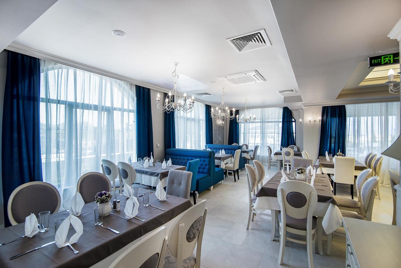 Sunny Castle Hotel 克兰内沃 外观 照片
